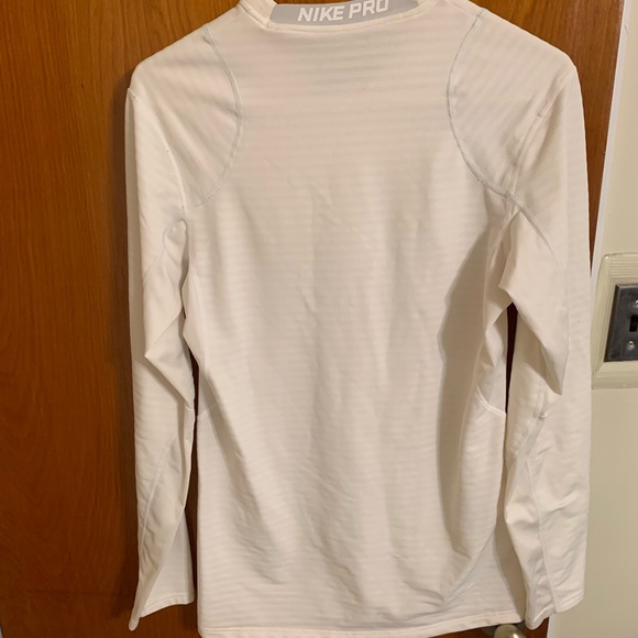 Nike Pro Longsleeve - Picture 6 of 6